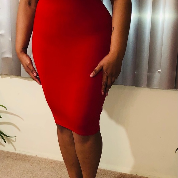 Plus size midi vneck dress - Picture 5 of 5